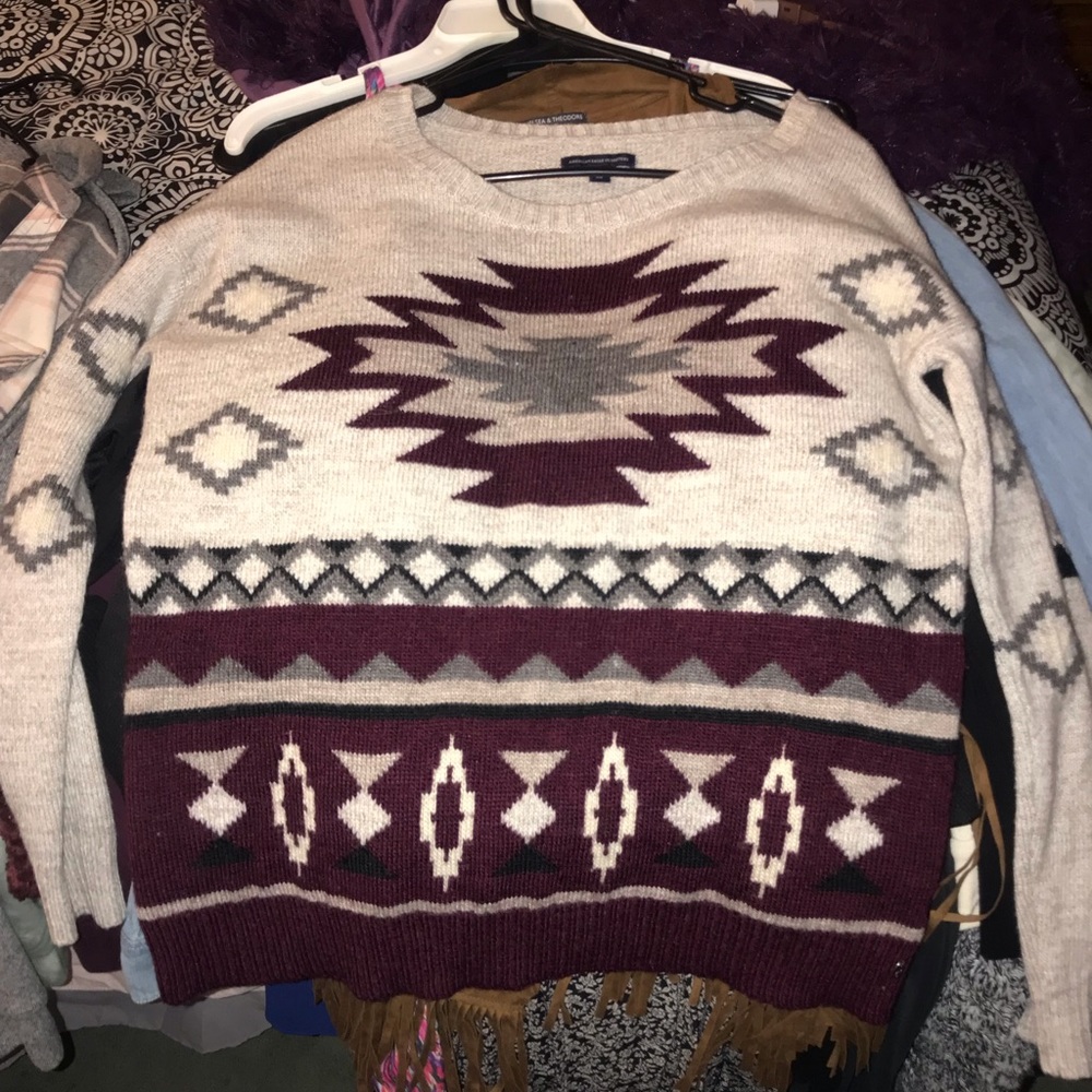 American Eagle Sweater